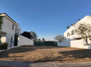 Terreno / Lote , San Pedro Tlaquepaque · Terreno en Los Naranjos a 5 Min de Punto Sur (López Mateos Sur)