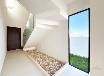 Casa · 196m² · 3 Recámaras · 2 Estacionamientos · Casa en Venta Punta Tiburón