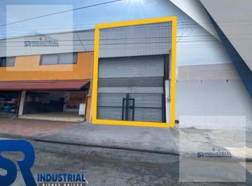 Bodega comercial · 300m² · 2 Estacionamientos · Renta de Bodega Comercial en Guadalupe Nl