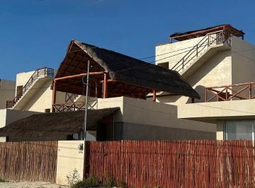 ae6cd11b9b0bb8056543e95c1c86a70807fb55f0cd3512f4f20e6997150ba0ed · Casa en Venta a Unos Pasos de La Playa en Chicxulub Puerto, Yucatán
