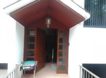 Casa · 318m² · 4 Recámaras · 2 Estacionamientos · Casa en Renta en Calle Abadejo, Lomas de Las Aguilas