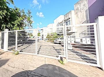Casa de 2 habitaciones, Cancún · Casa de 98 m² con 2 Recámaras en Venta en Villa Marino