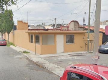 Casa de 3 habitaciones, Querétaro · Casa en Venta en Jardines del Valle, Santiago de Querétaro, Querétaro Cl