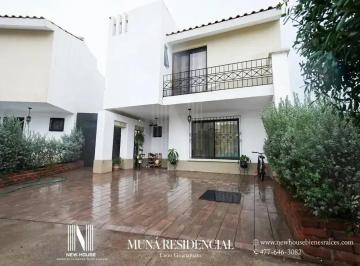 1 · Muna Residencial Casa en Venta