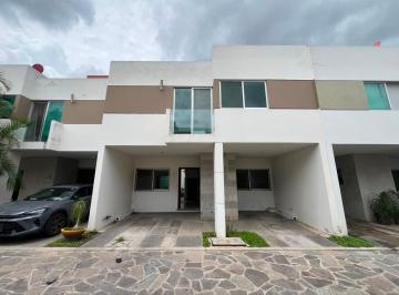 Casa de 3 habitaciones, Zapopan · Casa en Renta en Ciudad Granja, Zapopan | 3 Recámaras | Coto Privado