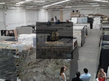 Nave industrial · 1062m² · 6 Estacionamientos · Nave Industrial en Renta Alce Blanco