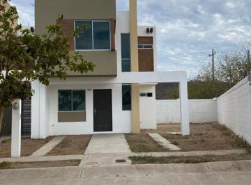 Casa de 3 habitaciones, Culiacán · Casa con 3 Recámaras en Renta en Culiacán