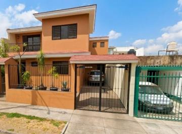 Casa de 3 habitaciones, Zapopan · Casa en Venta en Río Purificación, Las Águilas, Zapopan, Jalisco
