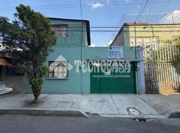 Casa de 7 habitaciones, Iztacalco · Venta de Casa