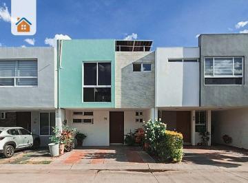 8a1ca43e945abae6e5212ba46269b60754cc6b8622029d943dfcfcb1191a205f · Casa en Venta Dentro de Coto Cerca de Punto Sur