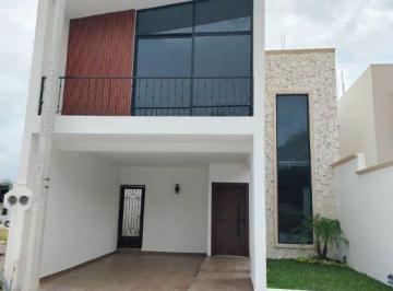 Casa de 3 habitaciones, Tuxpan · Fraccionamiento El Campanario, Casas Nuevas en Venta!