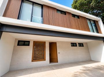 Casa de 3 habitaciones, Querétaro · Casa en Renta en Álamos Querétaro Moderna 3 Recámaras Jardín Doble Altura Acabados de Lujo.