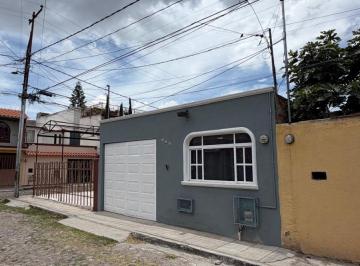 Casa de 3 habitaciones, Querétaro · Colonia El Marqués $12 500