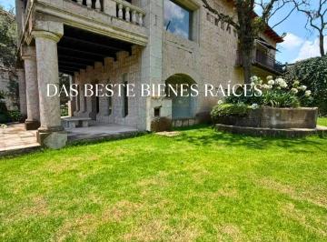 Casa · 3 Recámaras · 3 Estacionamientos · Casa en Renta en Condado de Sayavedra Fincas