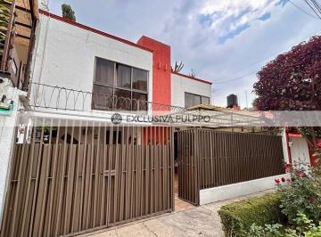 Casa · 194m² · 4 Recámaras · 2 Estacionamientos · Casa en Venta en Los Pastores