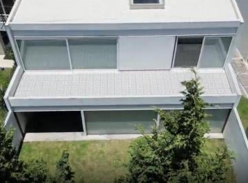 Casa en condominio · 311m² · 3 Recámaras · 2 Estacionamientos · Venta de Casa en La Foresta Metepec, Estado de Mexico