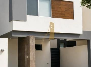 1 · Casa Amueblada en Renta en Residencial Lenna