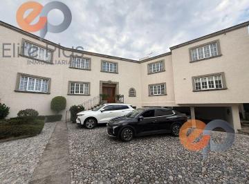 Casa en condominio · 600m² · 4 Recámaras · 6 Estacionamientos · Casa en Condominio en Venta/ Agua, Jardines del Pedregal, Álvaro Obregón