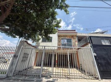 90ca2307b059aba0d8253f14d4bfa3aec9f7e4001730837e41cff9f68ccea1df · Departamento con Locales en Av Belisario Dominguez