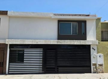 1 · Casa en Venta en Manantiales del Bosque, Ramos Arizpe