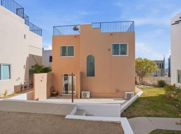 Casa en condominio de 3 habitaciones, Los Cabos · Se Vende Casa Amueblada en Los Cabos