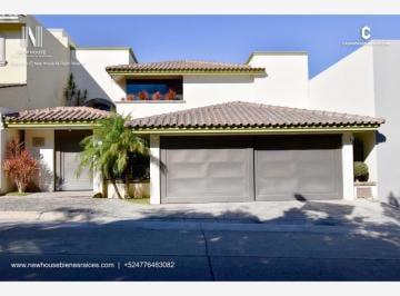 1 · Casa en Venta en Jardines del Campestre, León, Guanajuato