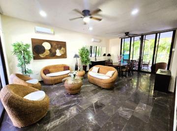Casa de 3 habitaciones, Mérida · Hermosa Casa Amueblada Altozano Residencial