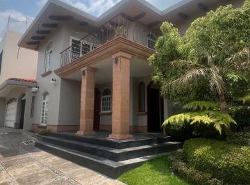 Casa en condominio de 4 habitaciones, Huixquilucan · Casa en Renta en Lomas Country Club con Vista Al Campo de Golf