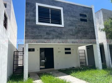 Casa · 147m² · 3 Recámaras · 2 Estacionamientos · Casa en Venta en Juárez