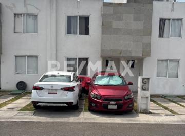 Casa en condominio · 93m² · 2 Recámaras · 2 Estacionamientos · Casa en Venta en Fraccionamiento Tres Cantos, Cuautlancingo - (4)