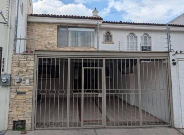 Casa de 3 habitaciones, Guadalajara · Se Renta Casa en Providencia