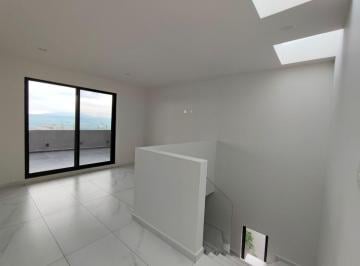 Casa de 3 habitaciones, El Marqués · Casa con Habitación en Planta Baja y Roof Garden