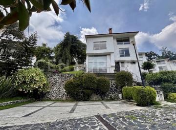 Casa en condominio · 203m² · 3 Recámaras · 5 Estacionamientos · Casa en Condominio en Venta en Raquel Banda Farfán, Bosques de Tarango Cdmx