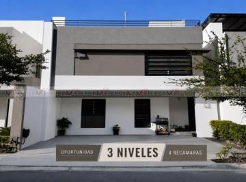 Casa · 192m² · 4 Recámaras · 2 Estacionamientos · Casa en Venta en Cerradas de Cumbres