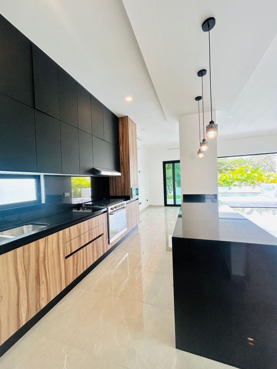 House for Rent or Sale in Lagos del Sol — Ready to Move In!