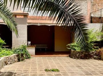 Casa de 4 habitaciones, Guadalajara · Casa en Venta en Colonia Independencia