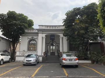 Casa , Guadalajara · La Paz 2133
