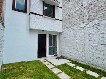 Casa de 2 habitaciones, León · Casa en Venta en Jardines del Bosque, Sobre Blvd. Ibarrilla