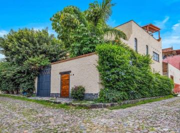 89e51530e885010c0c629350afc2fb1a0dc12ced3c70b43c4c53b524c2ed0f6f · Casa Estilo Colonial en San Miguel de Allende, Amueblada y Cerca del Centro