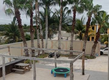 Casa · 472m² · 4 Recámaras · 5 Estacionamientos · Casa en Venta en Pueblo Chicxulub Puerto