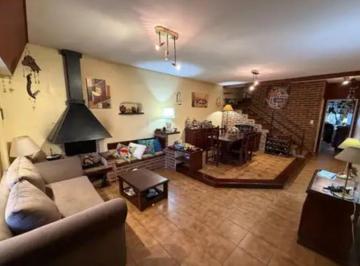 Casa de 3 habitaciones, Azcapotzalco · Casa en Venta - Prados del Rosario Azcapotzalco