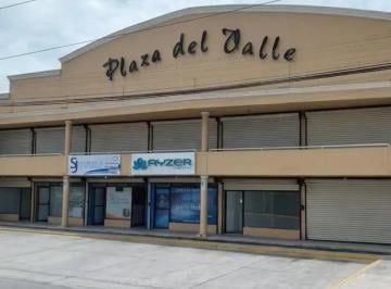 1 · ¡La Ubicación Ideal Para Tu Negocio U Oficina!