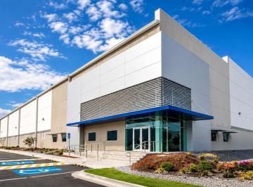 Bodega comercial · 18826m² · Bodega Industrial en Valle de Santiago, Gto. de 18,826 m² con Iluminación Led