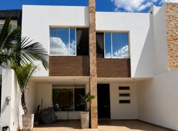 Casa de 3 habitaciones, León · Residencial Punta del Este Oportunidad