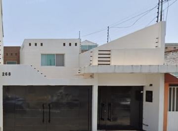 Casa de 3 habitaciones, León · (Pg) Hermosa Casa con Una Increible Ubicación en Guanajuato