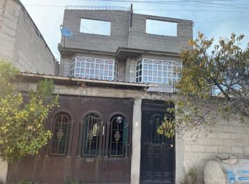 Casa de 6 habitaciones, Ecatepec de Morelos · Casa de 120 m² con 6 Recámaras en Venta en Luis Donaldo Colosio, Ecatepec