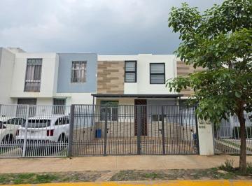Casa de 3 habitaciones, San Pedro Tlaquepaque · Casa Amueblada en Renta en Zimalta, Tlaquepaque