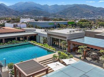 Departamento de 3 habitaciones, Puerto Vallarta · Departamento en Vedepartamento en Venta en Fluvial Vallarta con Alberca Infinity y Terraza