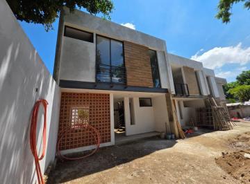 Casa de 3 habitaciones, Zapopan · Casa Nueva en El Corazón de Chapalita