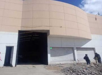 Bodega comercial · 950m² · 10 Estacionamientos · Bodega en Renta – Av Universidad, Colonia Banti en S Juan del Río Querétaro